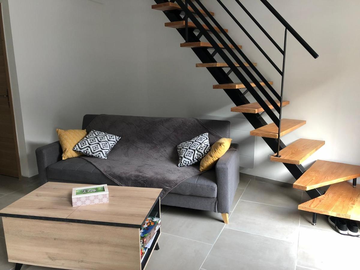 Jolie Maison De En Bord De Neste 8/9 Pers Ferienhaus